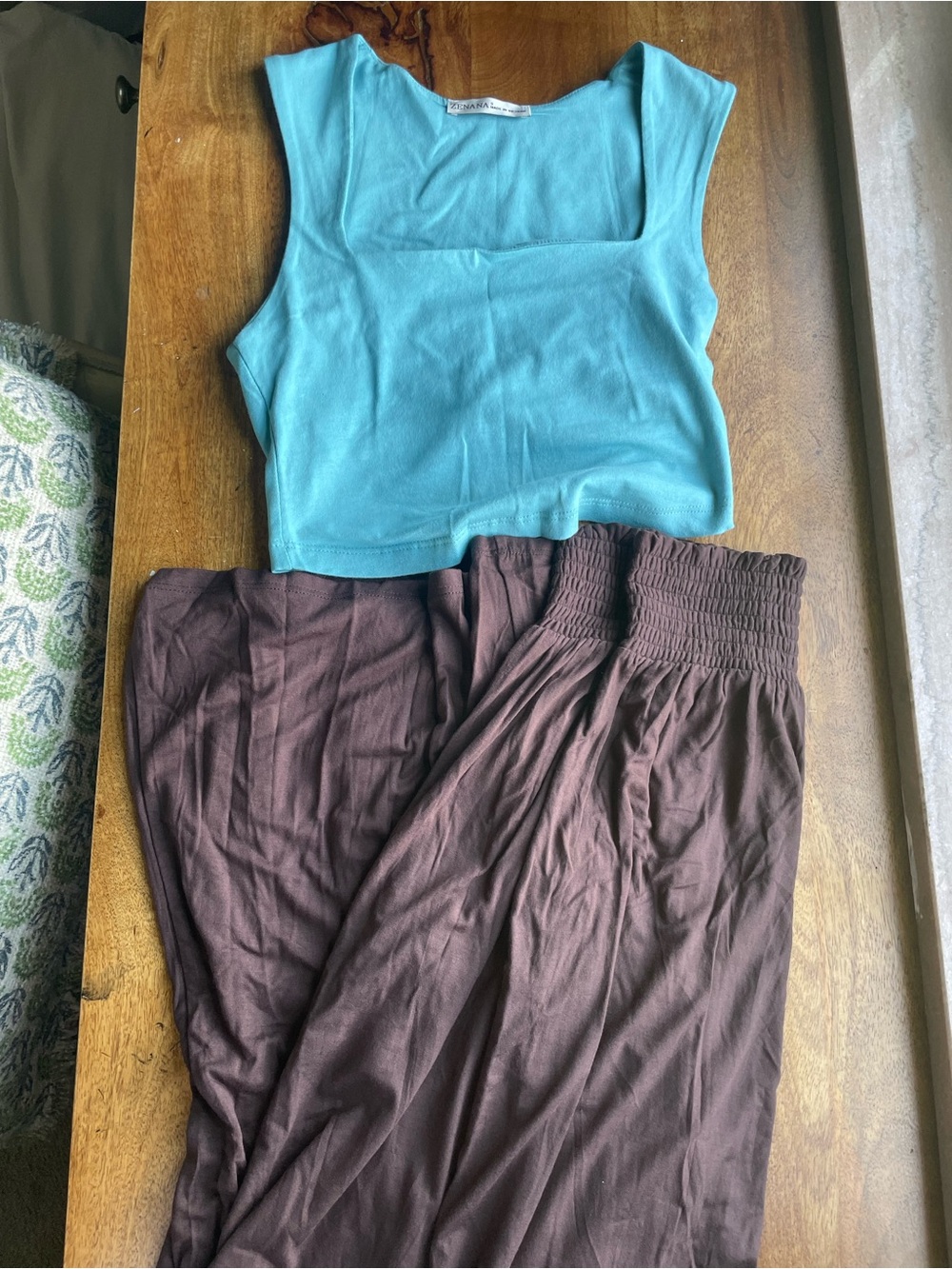 2 Piece Zenana Outfit Dark Brown Palazzo Pants and Teal Tank - Picture 1 of 9